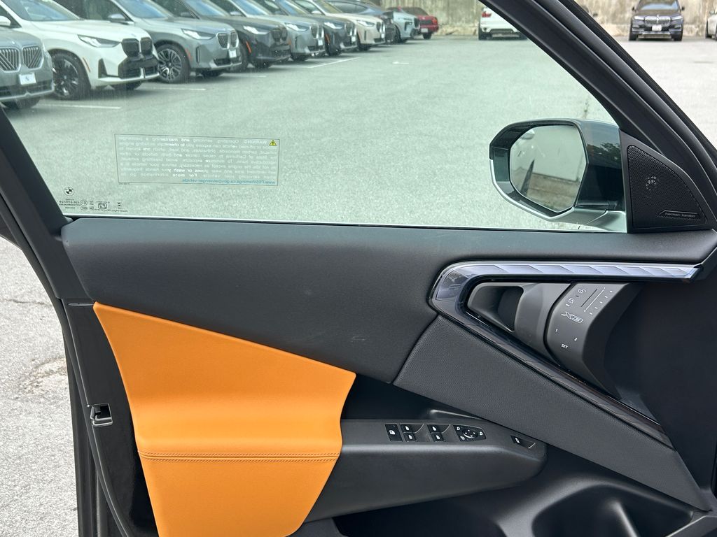 Thumbnail: 2025 BMW X3 - 11