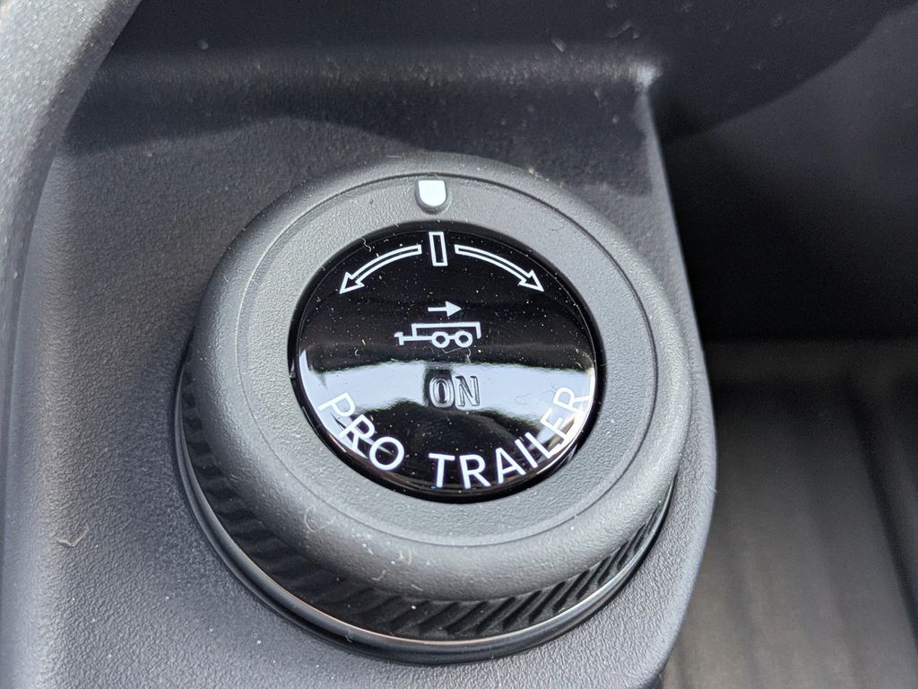 2026 Ford Expedition Max Active MAX