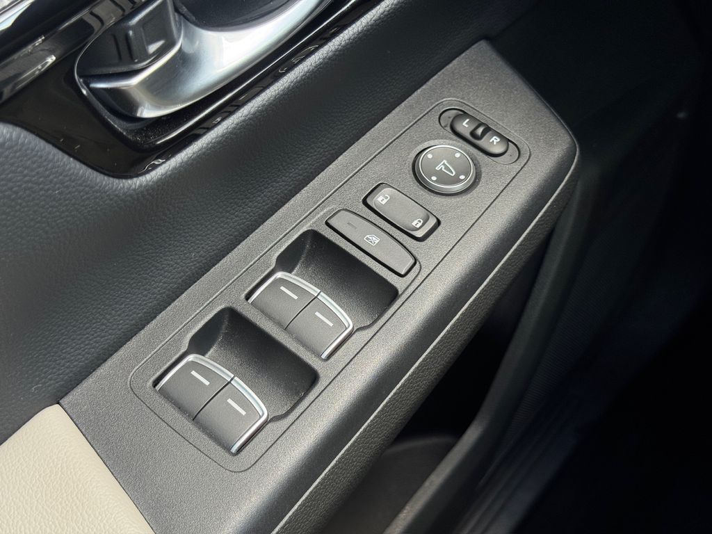 2024 Honda CR-V EX-L White at Community Toyota