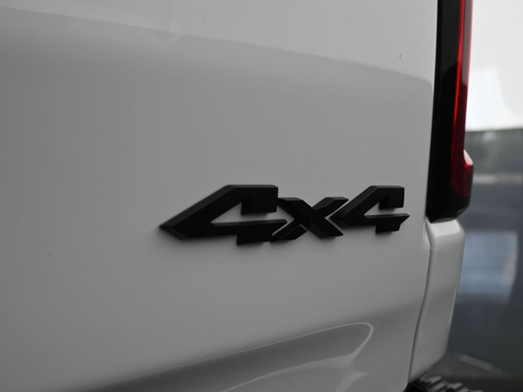 New 2026 Bright White Clearcoat Ram Big Horn/Lone Star image 38