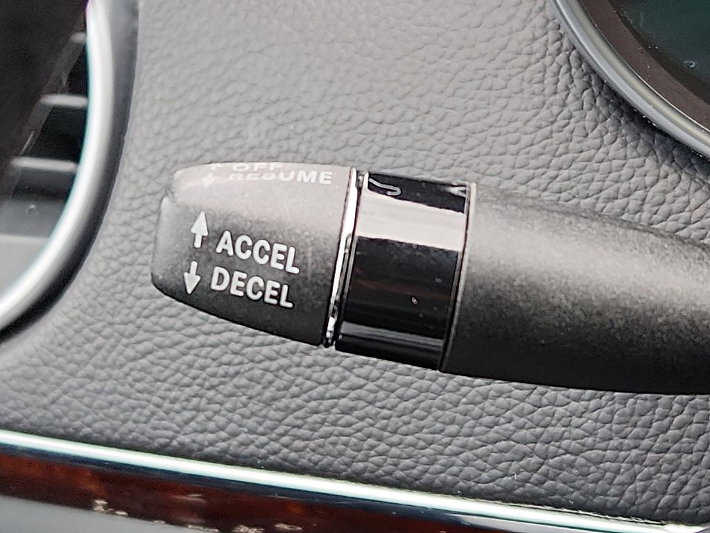 Thumbnail: 2007 Mercedes-Benz GL-Class - 23