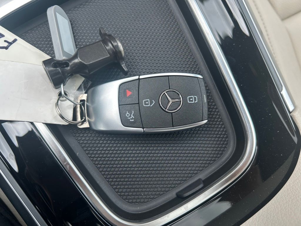 2026 Mercedes-Benz GLB GLB 250 White at John Sisson Motors