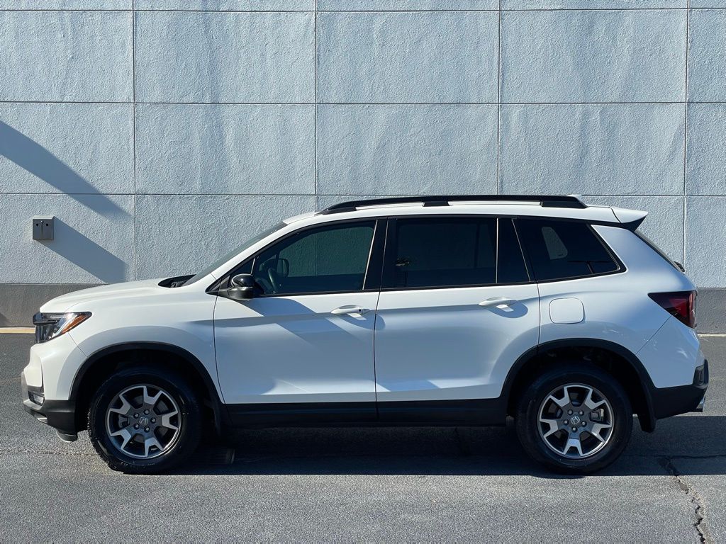 Thumbnail: 2022 Honda Passport - 2