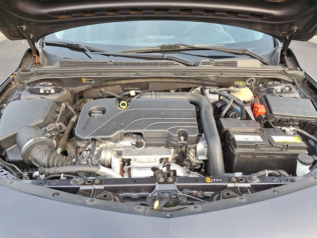 Thumbnail: 2022 Chevrolet Malibu - 28