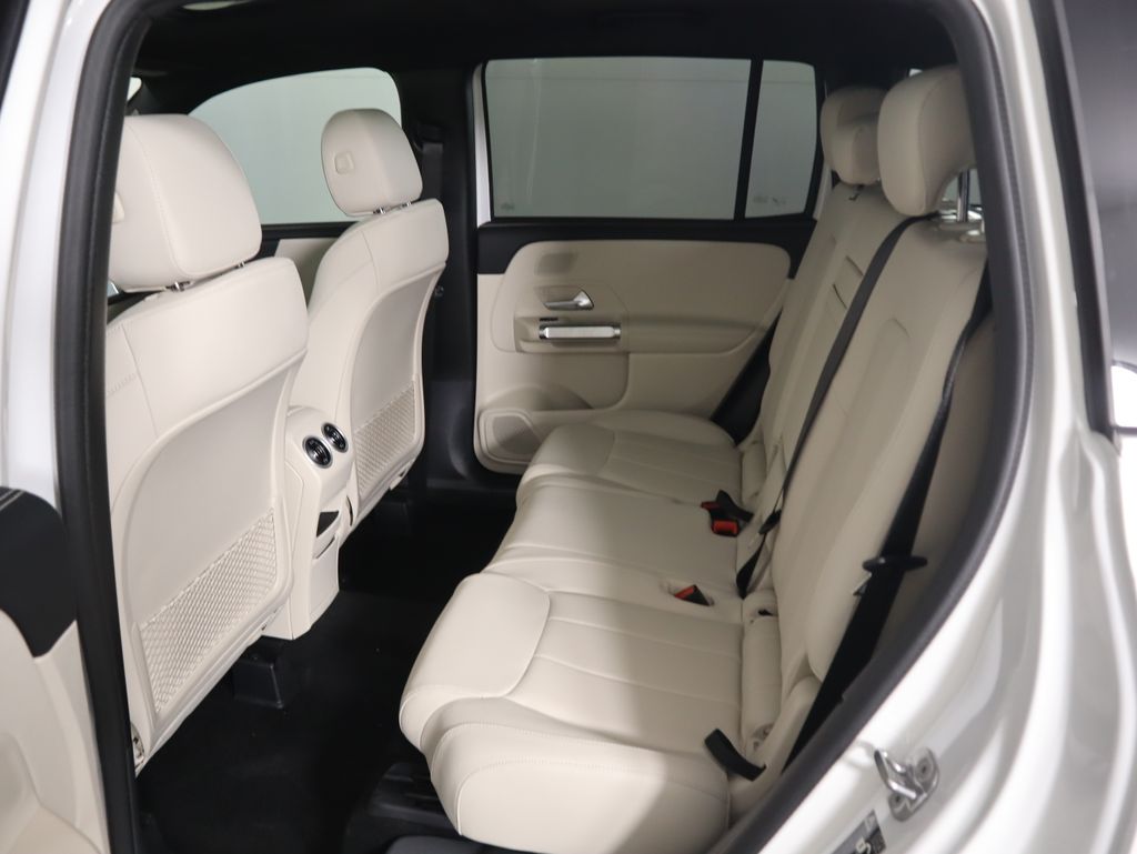 Thumbnail: 2026 Mercedes-Benz GLB - 22