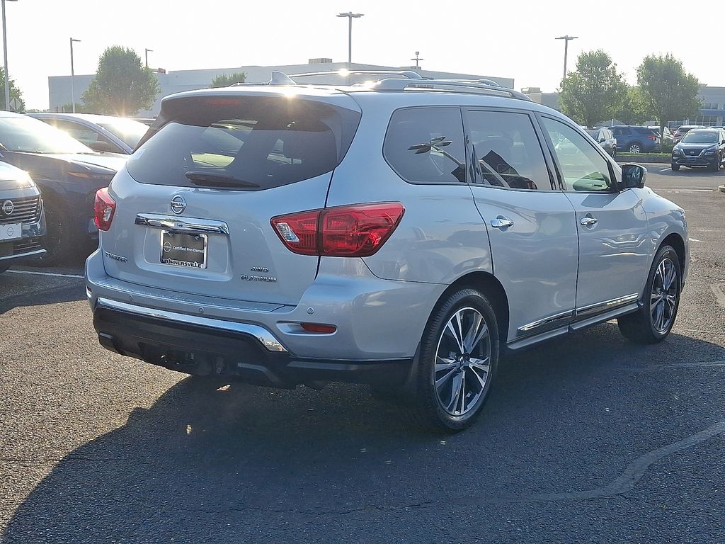 Thumbnail: 2020 Nissan Pathfinder - 6
