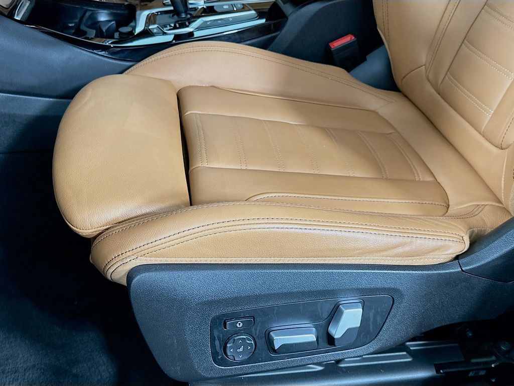 Thumbnail: 2021 BMW X3 - 20