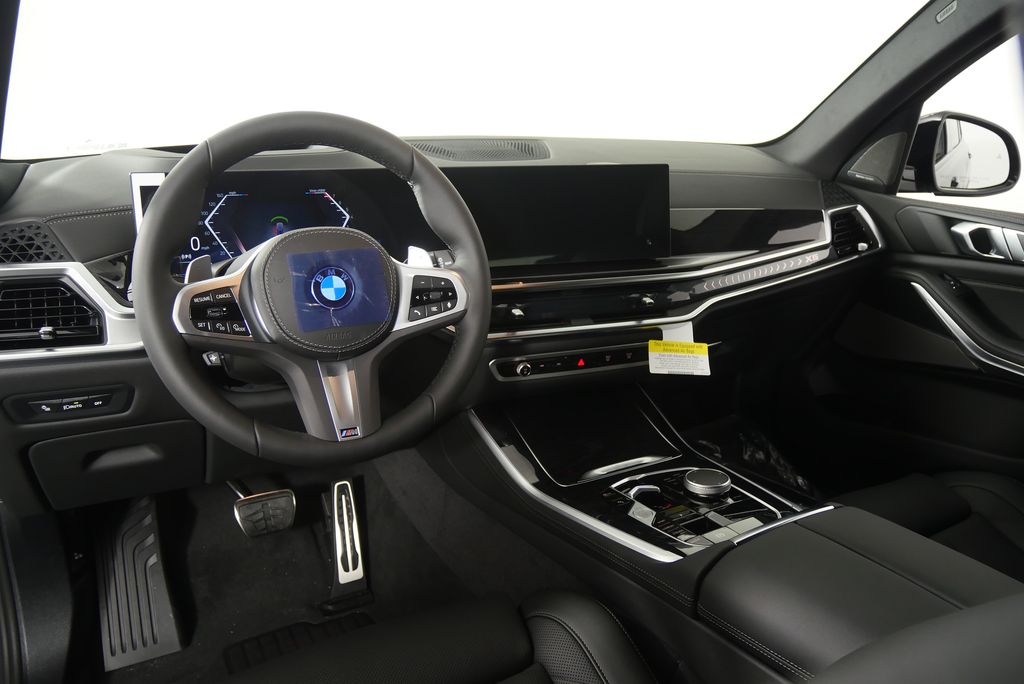 Thumbnail: 2026 BMW X5 - 18