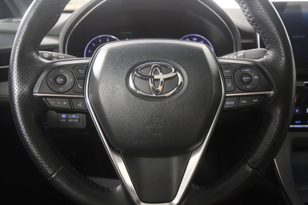 Thumbnail: 2019 Toyota Avalon - 19