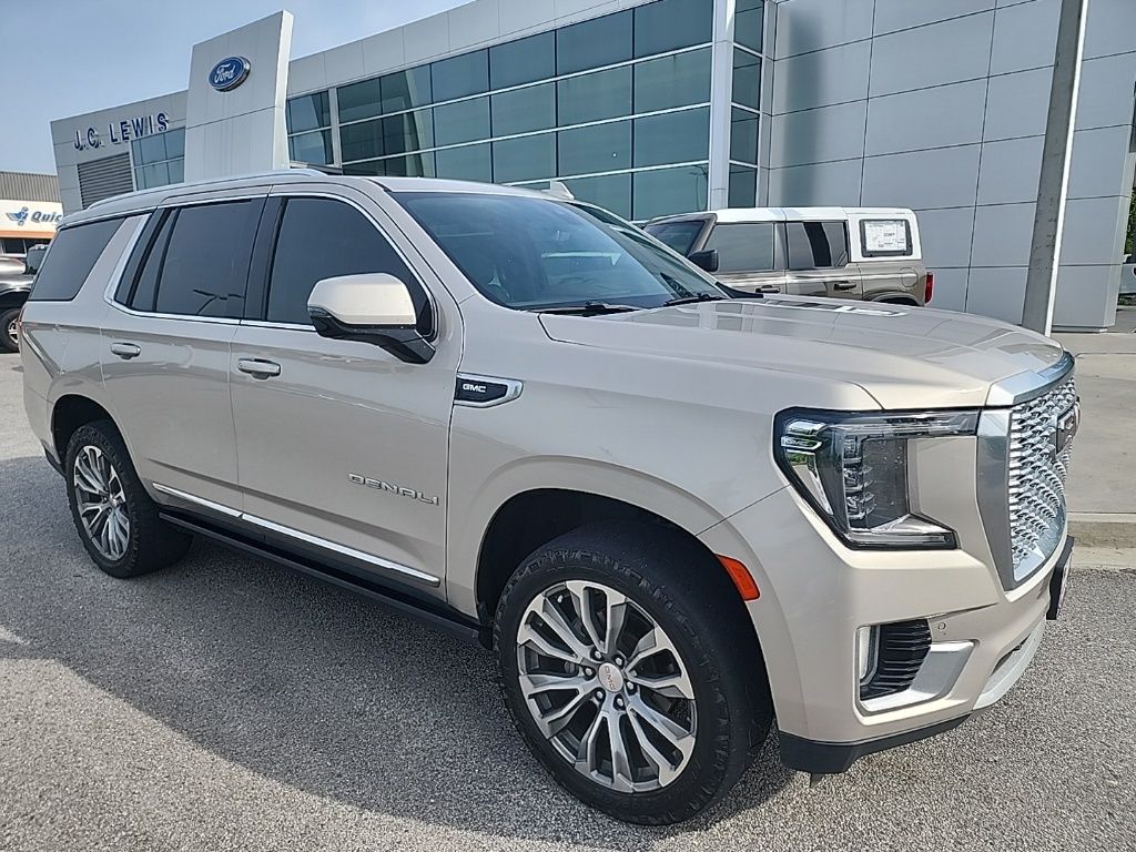 2021 GMC Yukon 4WD Denali