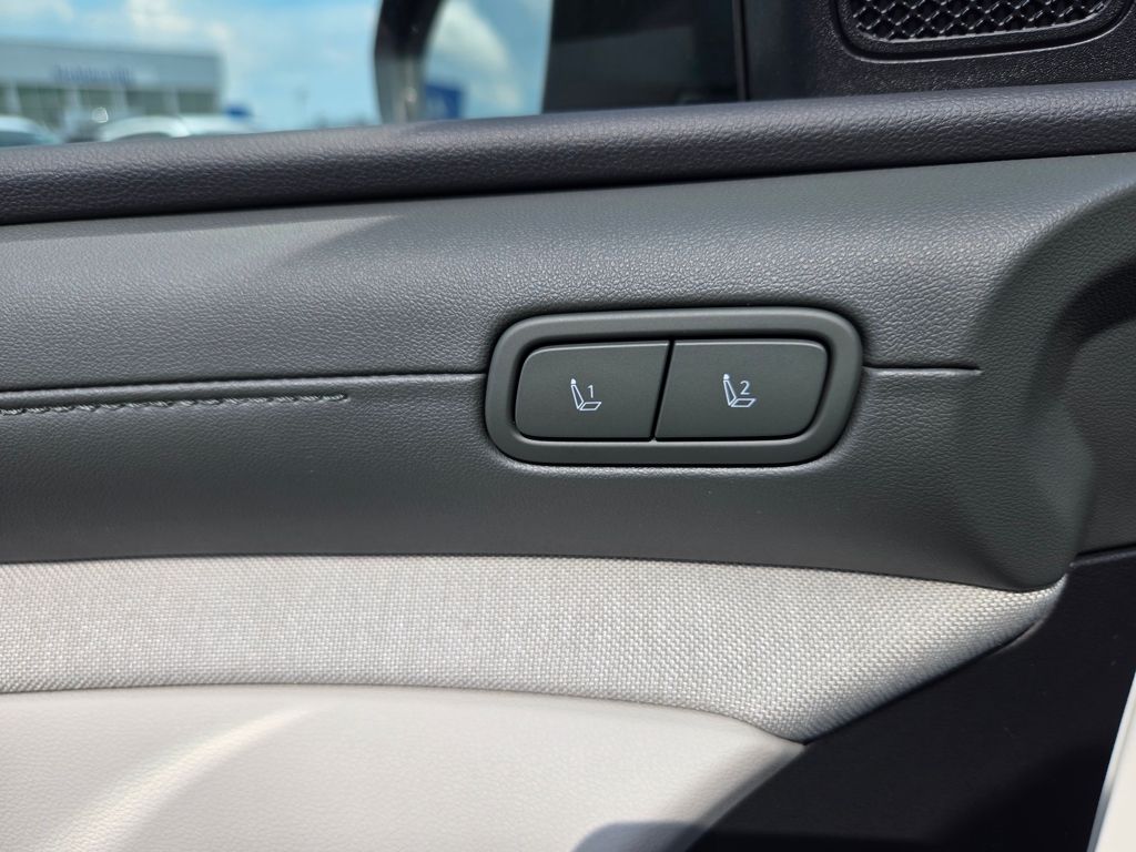 Thumbnail: 2025 Hyundai Tucson - 21