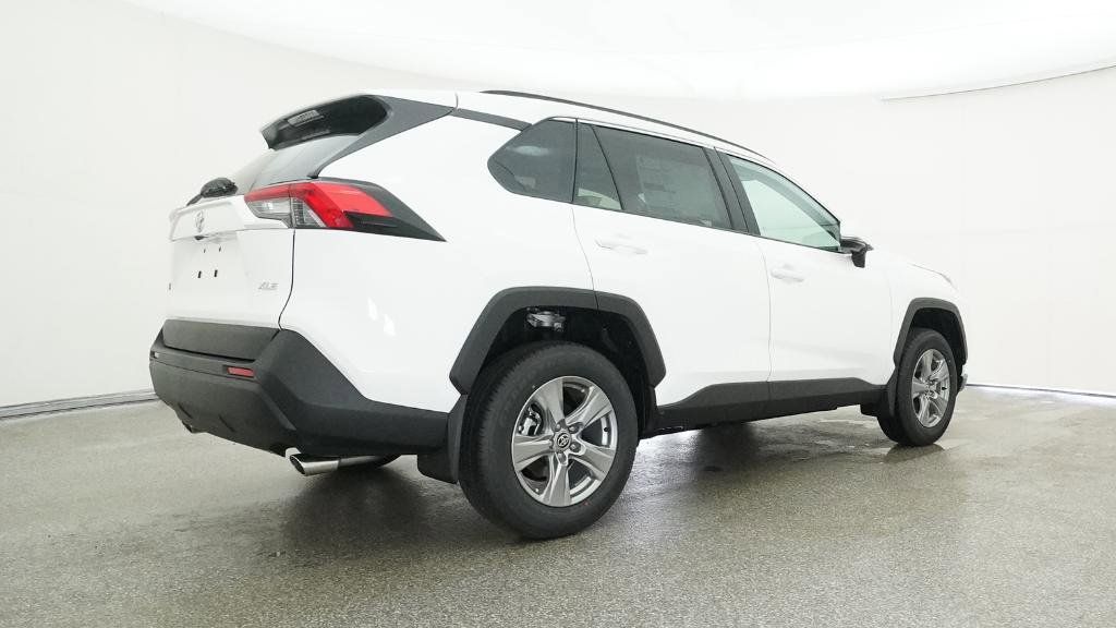 Thumbnail: 2025 Toyota RAV4 - 18