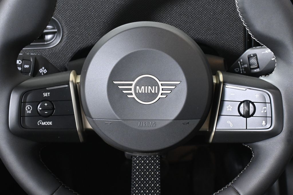 Thumbnail: 2026 MINI Cooper - 19