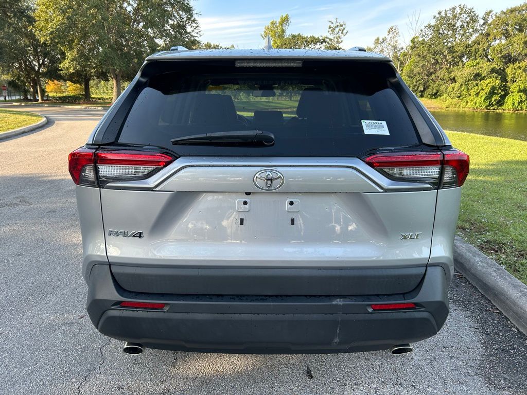 Thumbnail: 2023 Toyota RAV4 - 4