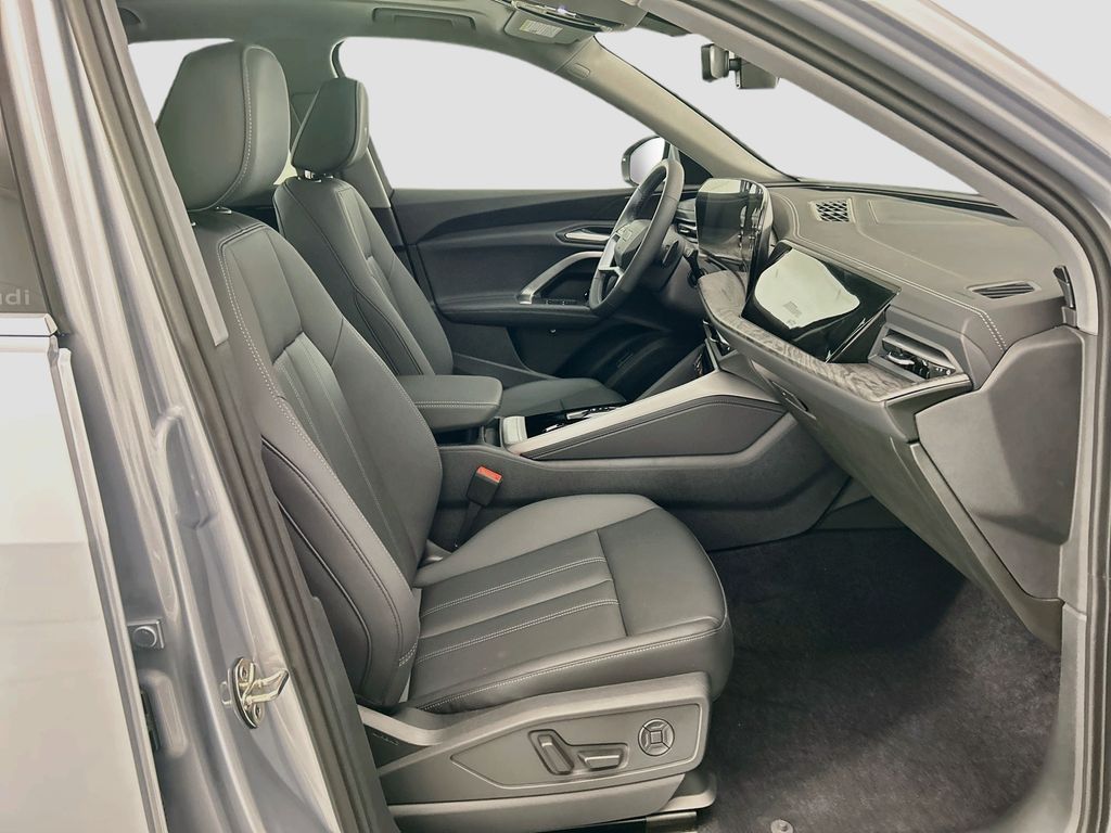 Thumbnail: 2026 Audi Q5 - 19