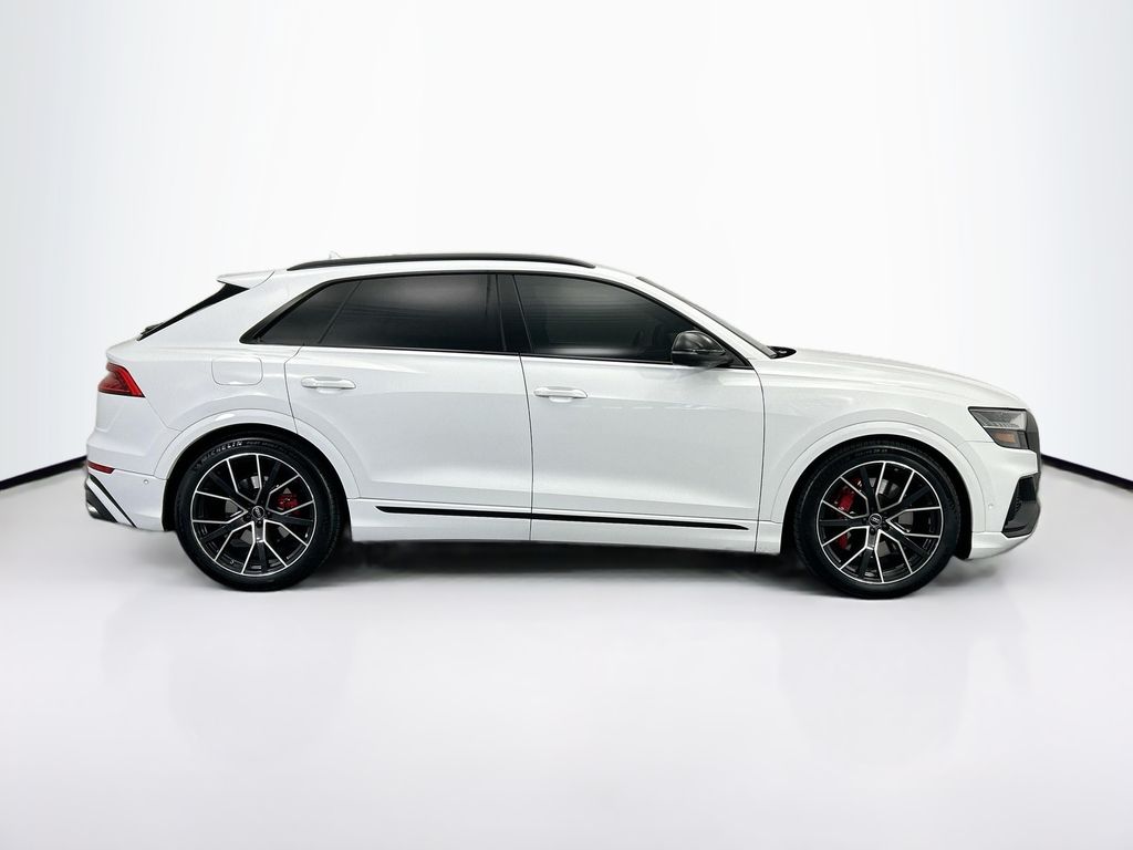Thumbnail: 2023 Audi SQ8 - 4