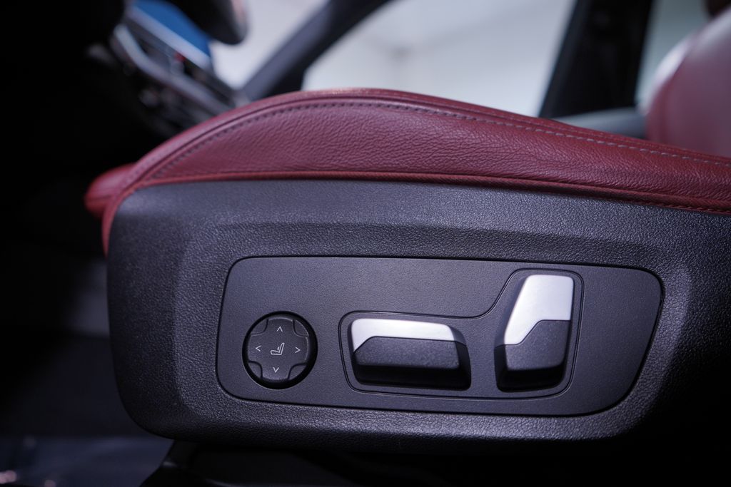 Thumbnail: 2023 BMW X3 - 18