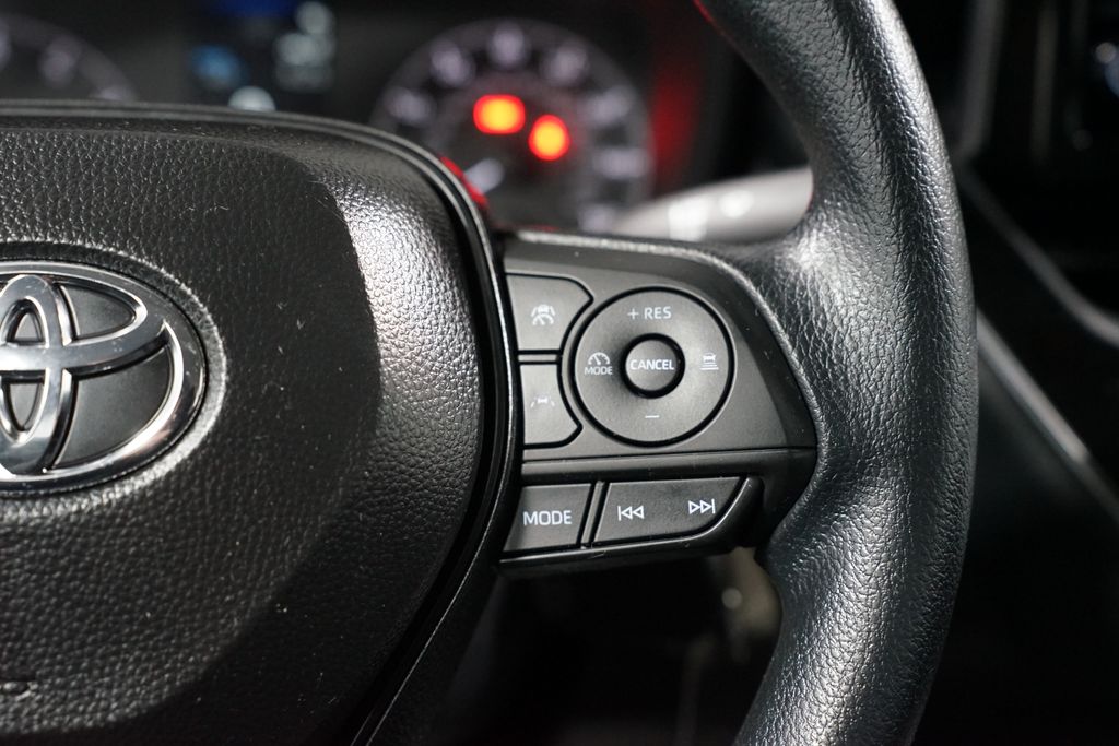 Thumbnail: 2025 Toyota Corolla - 13