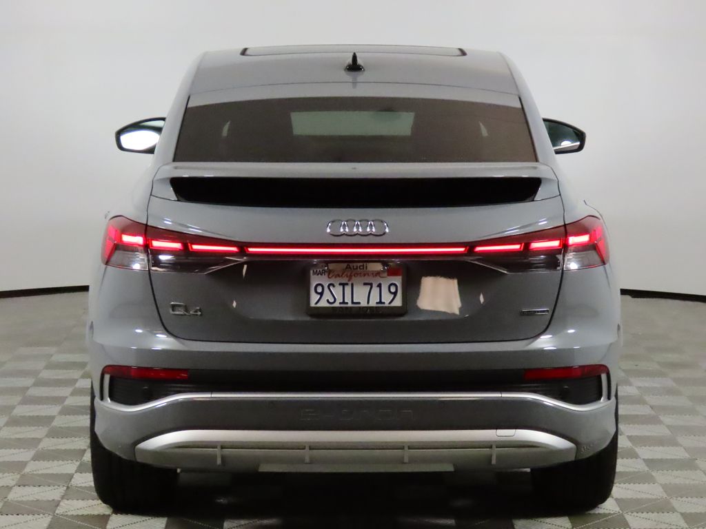 Thumbnail: 2025 Audi Q4 e-tron - 4