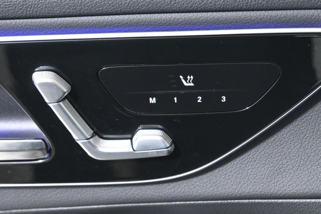 Thumbnail: 2026 Mercedes-Benz GLC - 24