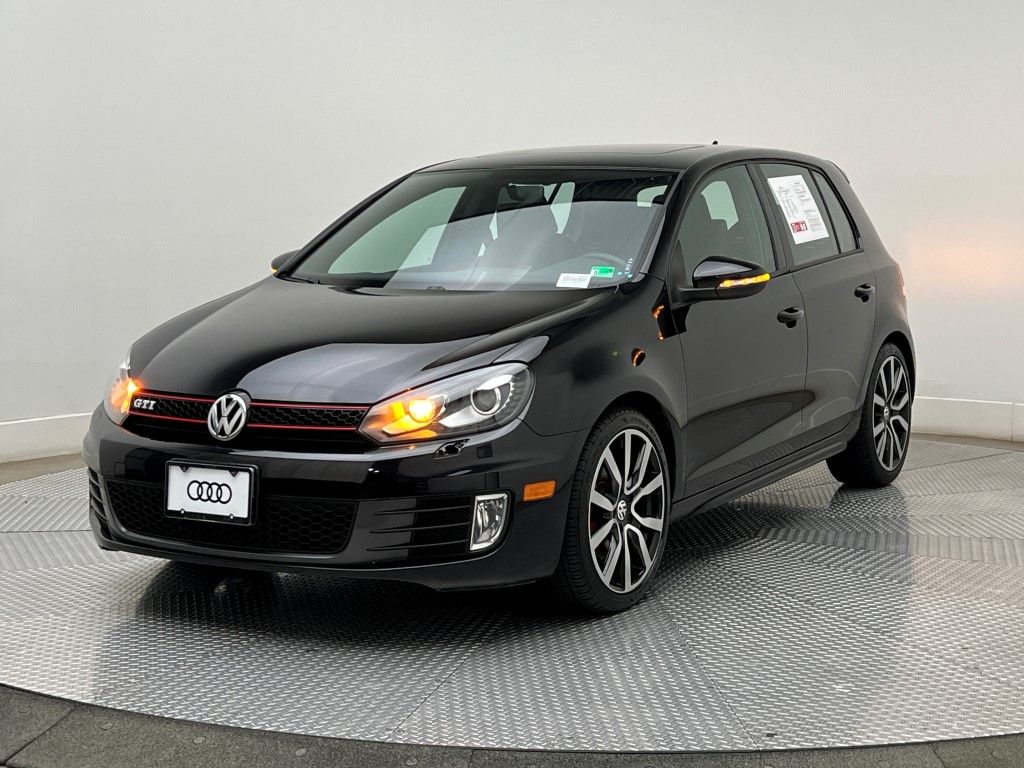 Thumbnail: 2014 Volkswagen Golf - 8
