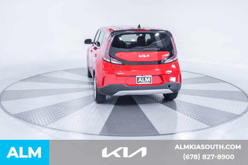 2023 Kia Soul LX photo 8