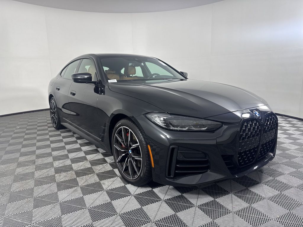 Thumbnail: 2023 BMW 4 Series - 3