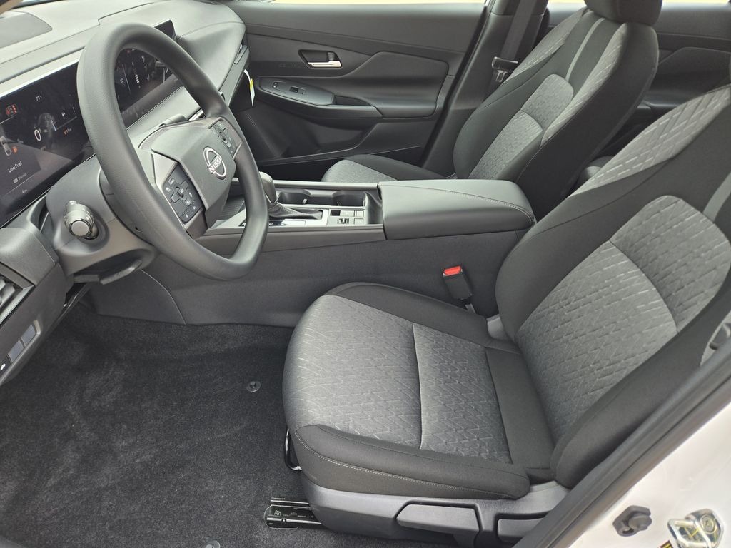 2026 Nissan Sentra SV - 6