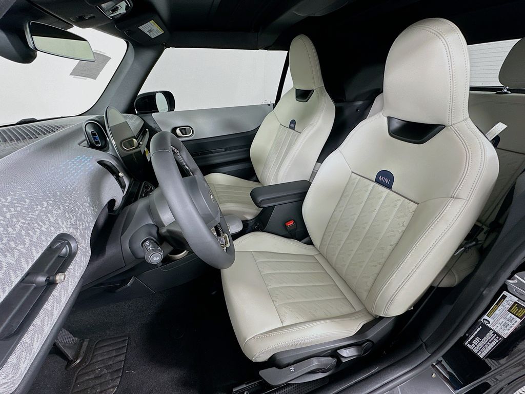 Thumbnail: 2026 MINI Cooper - 16