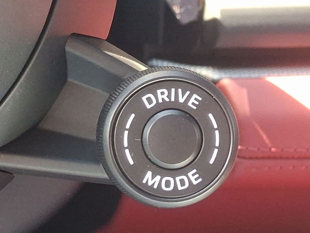 Thumbnail: 2025 Porsche Panamera - 22