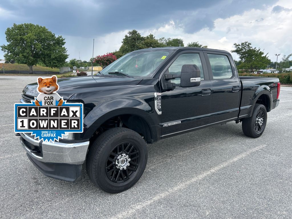 Agate Black Metallic 2022 Ford F-250 Super Duty Pickup Truck Four-Wheel Drive Automatic
