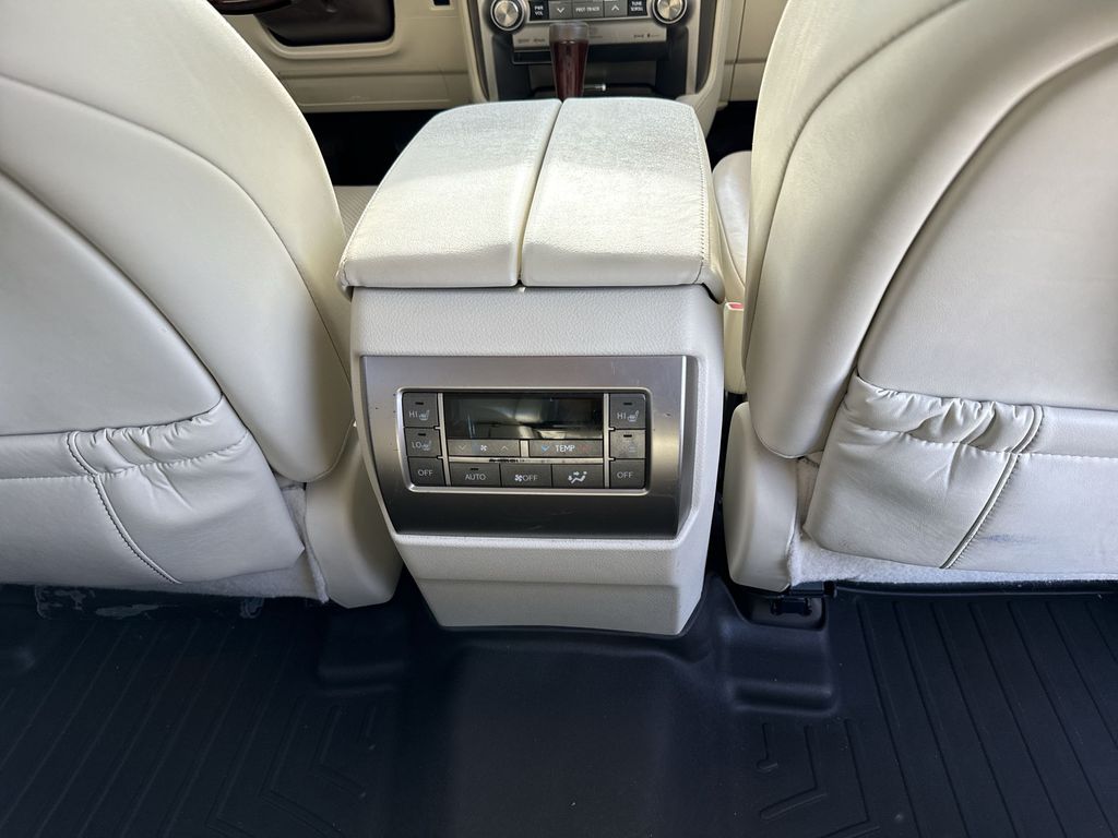 Thumbnail: 2017 Lexus GX - 18