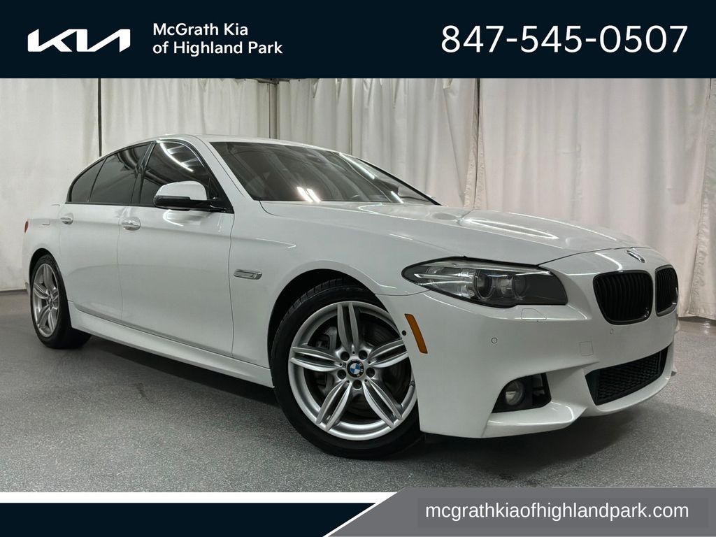 Alpine White 2015 BMW 5 Series Sedan All-Wheel Drive 8-Speed Automatic