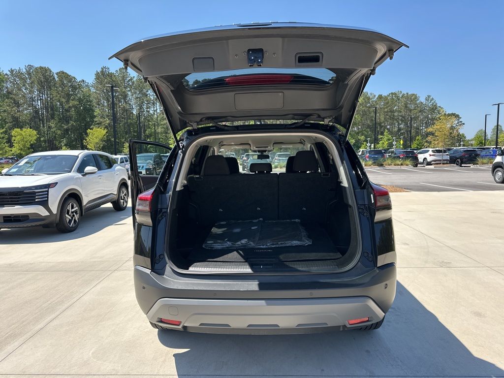 2023 Super Black Nissan Rogue S FWD SUV