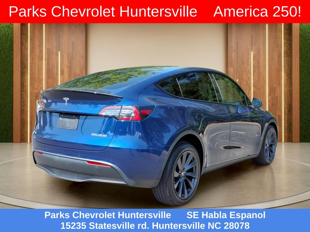 TeslaModel Y32