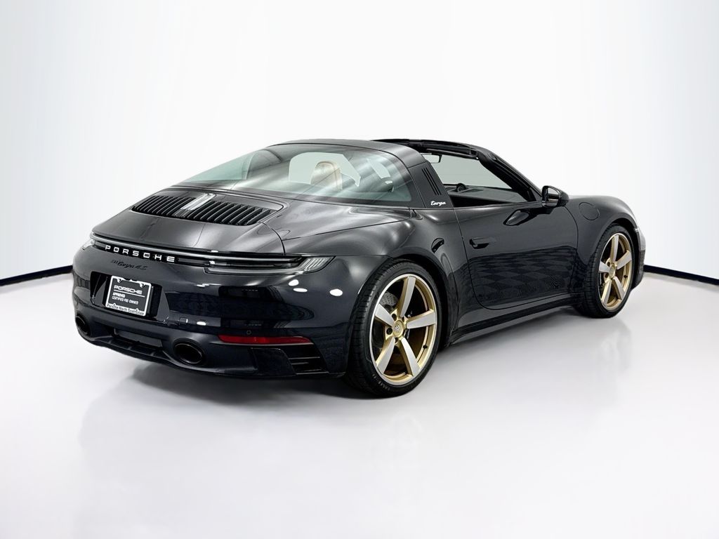 Thumbnail: 2024 Porsche 911 - 7