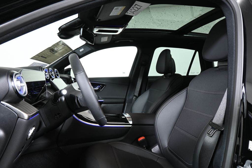 Thumbnail: 2026 Mercedes-Benz GLC - 13