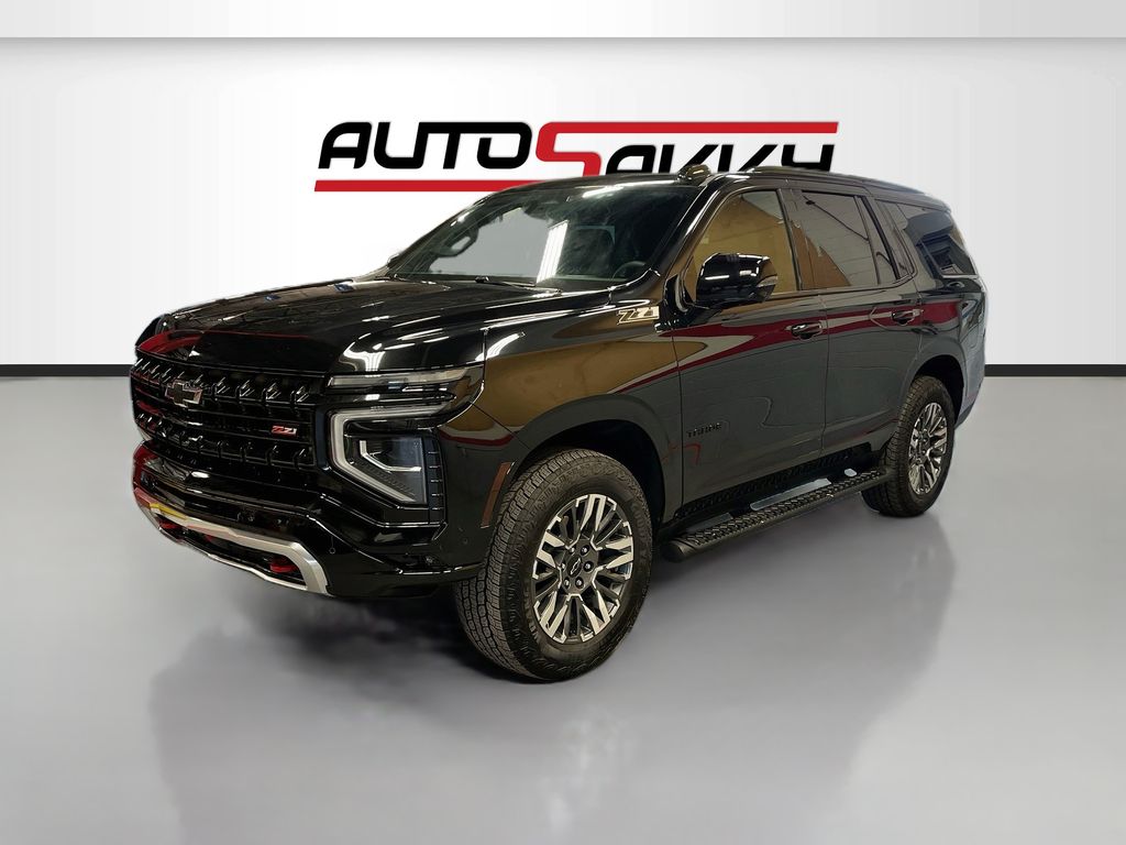 Used 2025 Black Chevrolet Z71 image 3