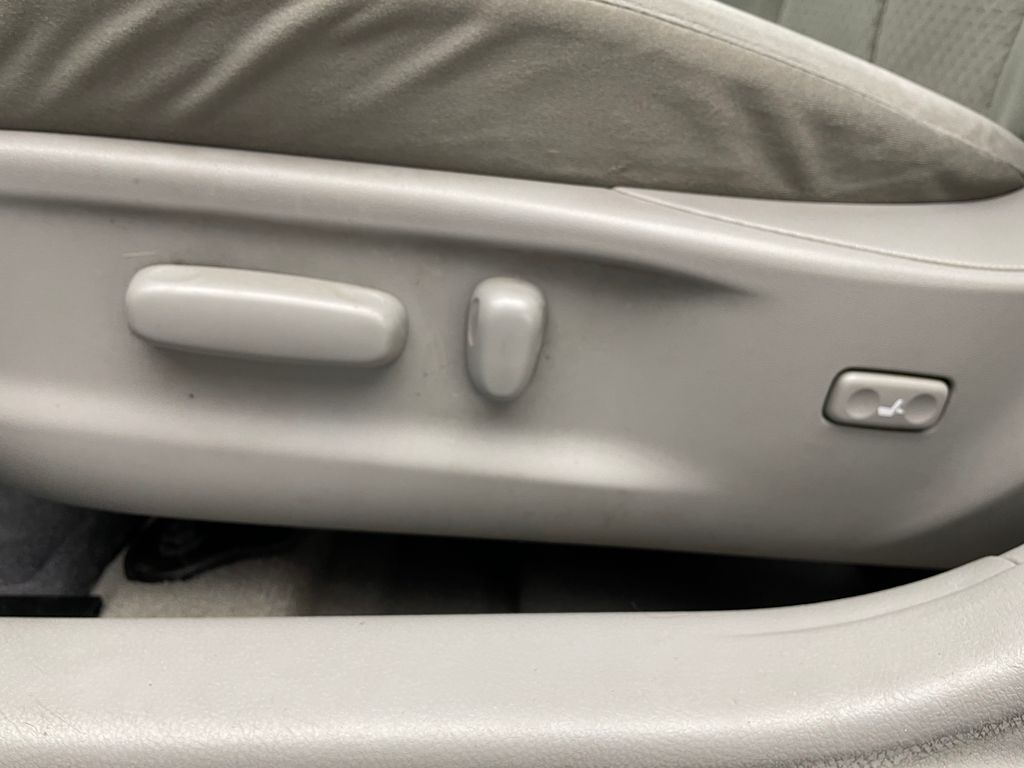 Thumbnail: 2007 Toyota Camry - 14