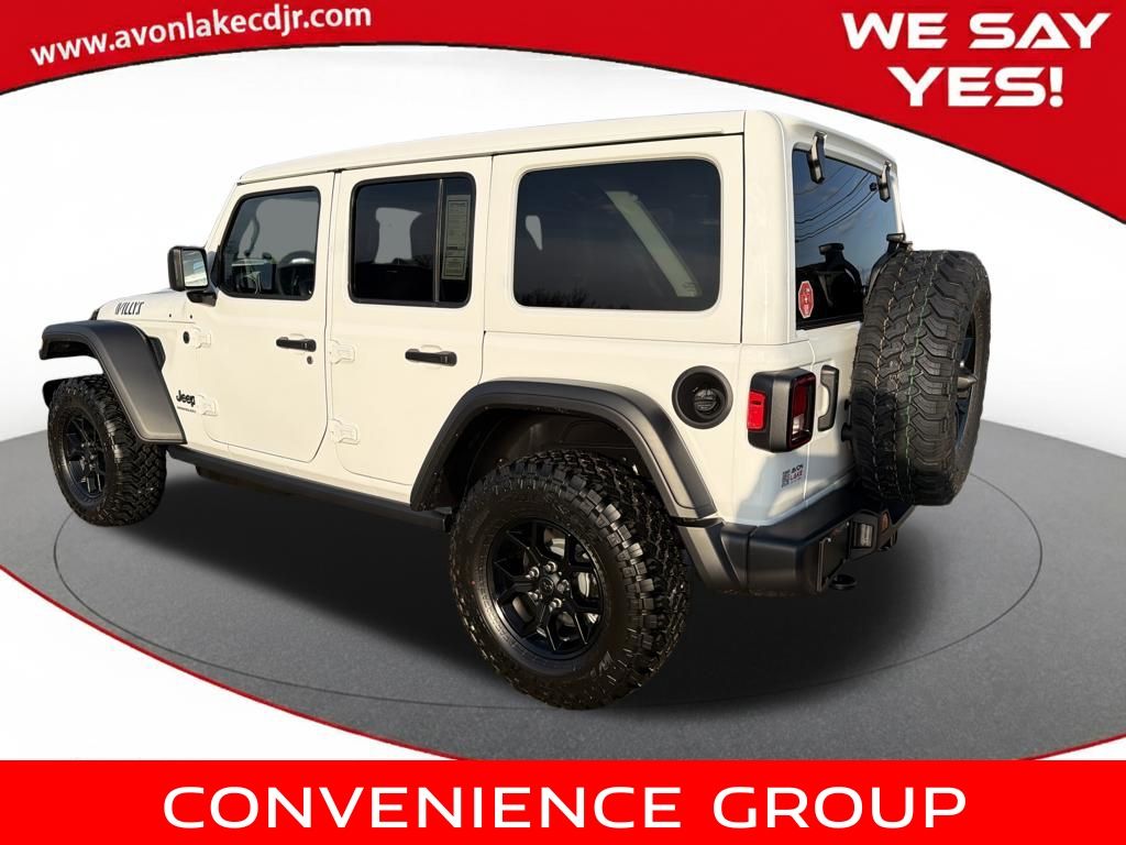 View vehicle photo 3