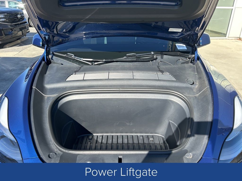 2024 Tesla Model Y Performance Dual Motor All-Wheel Drive