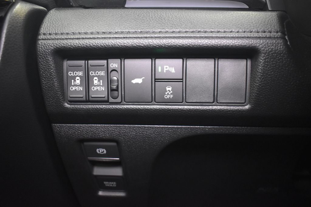 2025 Honda Odyssey Touring 15
