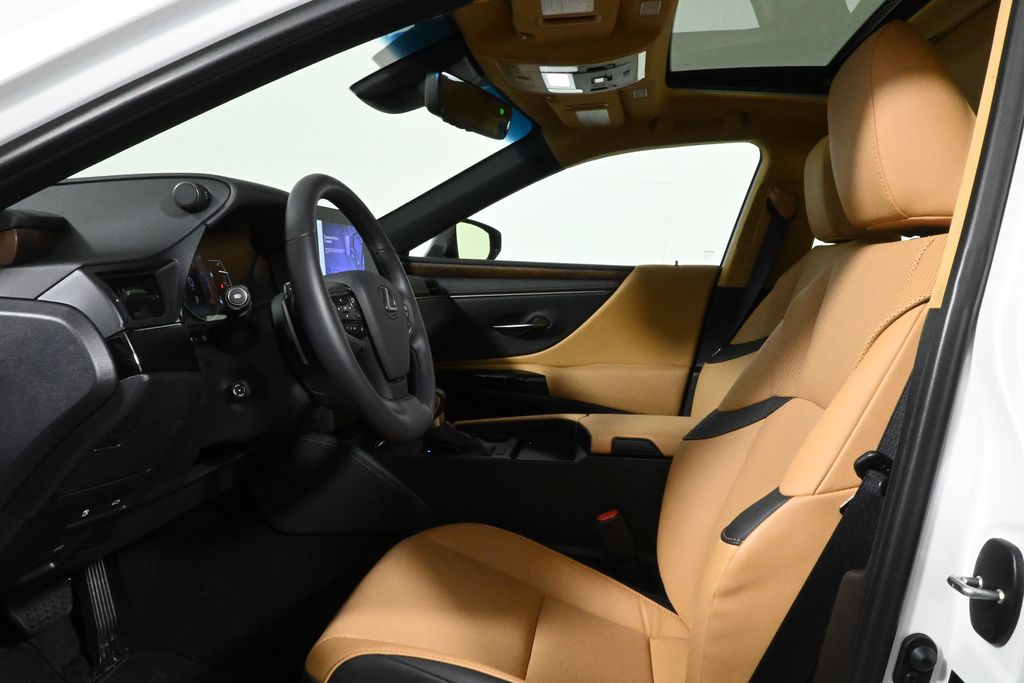 2025 Lexus ES 350 3
