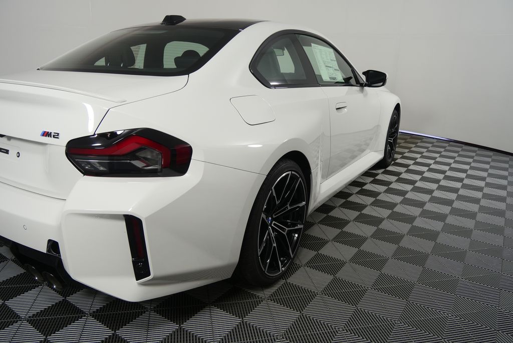 2025 BMW M2  3