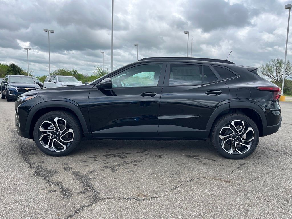 View vehicle photo 2