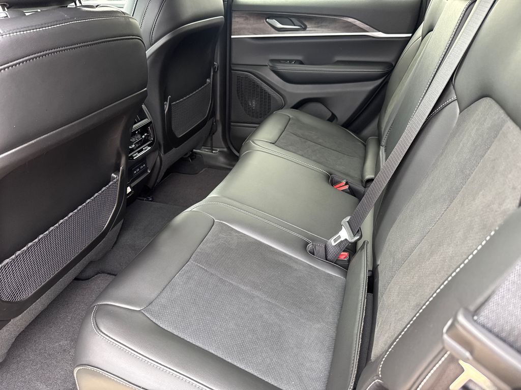 New 2026 Jeep Grand Cherokee SUV