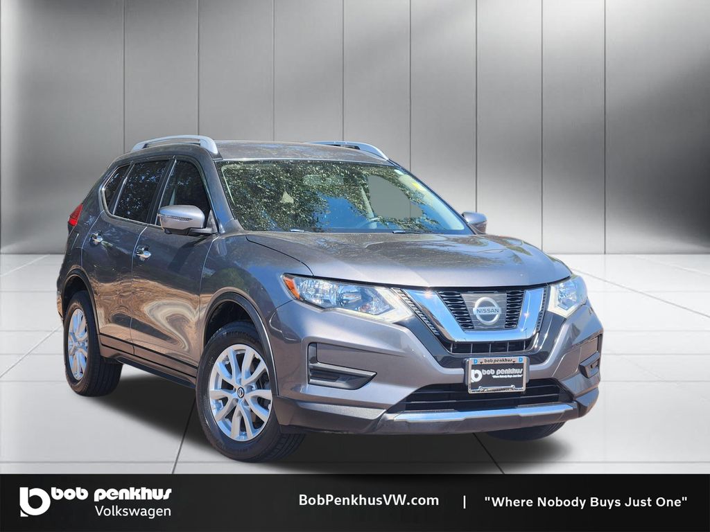 2017 Nissan Rogue SV