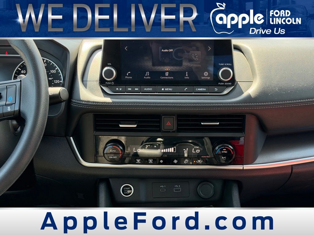 2023 Nissan Rogue SV FWD