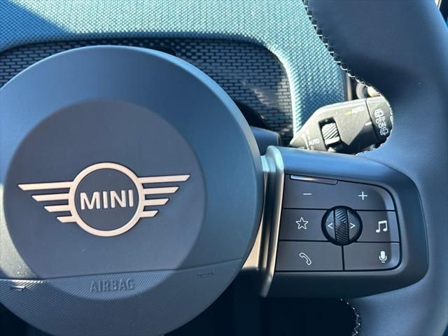 Thumbnail: 2026 MINI Cooper Countryman - 20