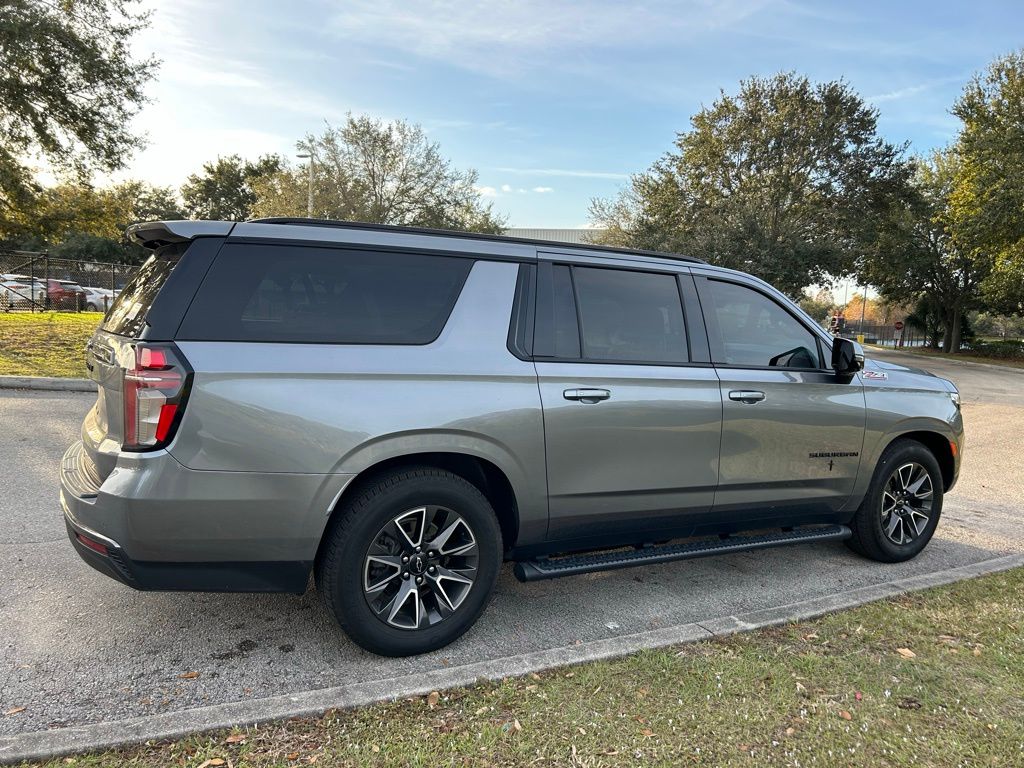 Thumbnail: 2022 Chevrolet Suburban - 5